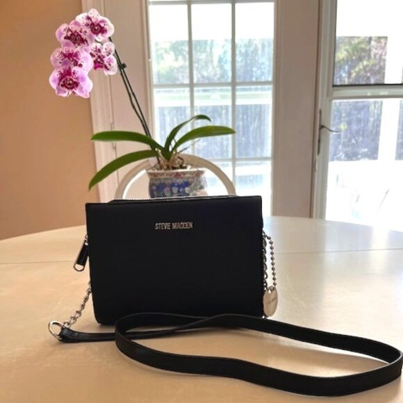 Steve Madden Handbags - STEVE MADDEN | New Black Cross body bag Faux Leather